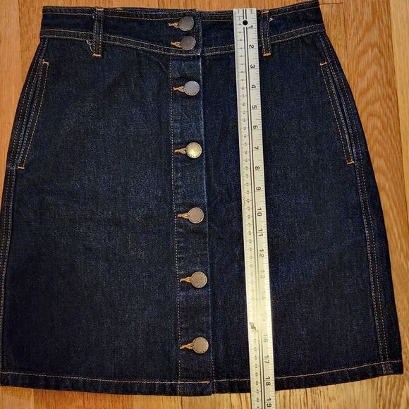Maje Button-Front Denim Mini Skirt, French Girl Style, Dark Wash, Sz FR 38/US 6 - Picture 9 of 13